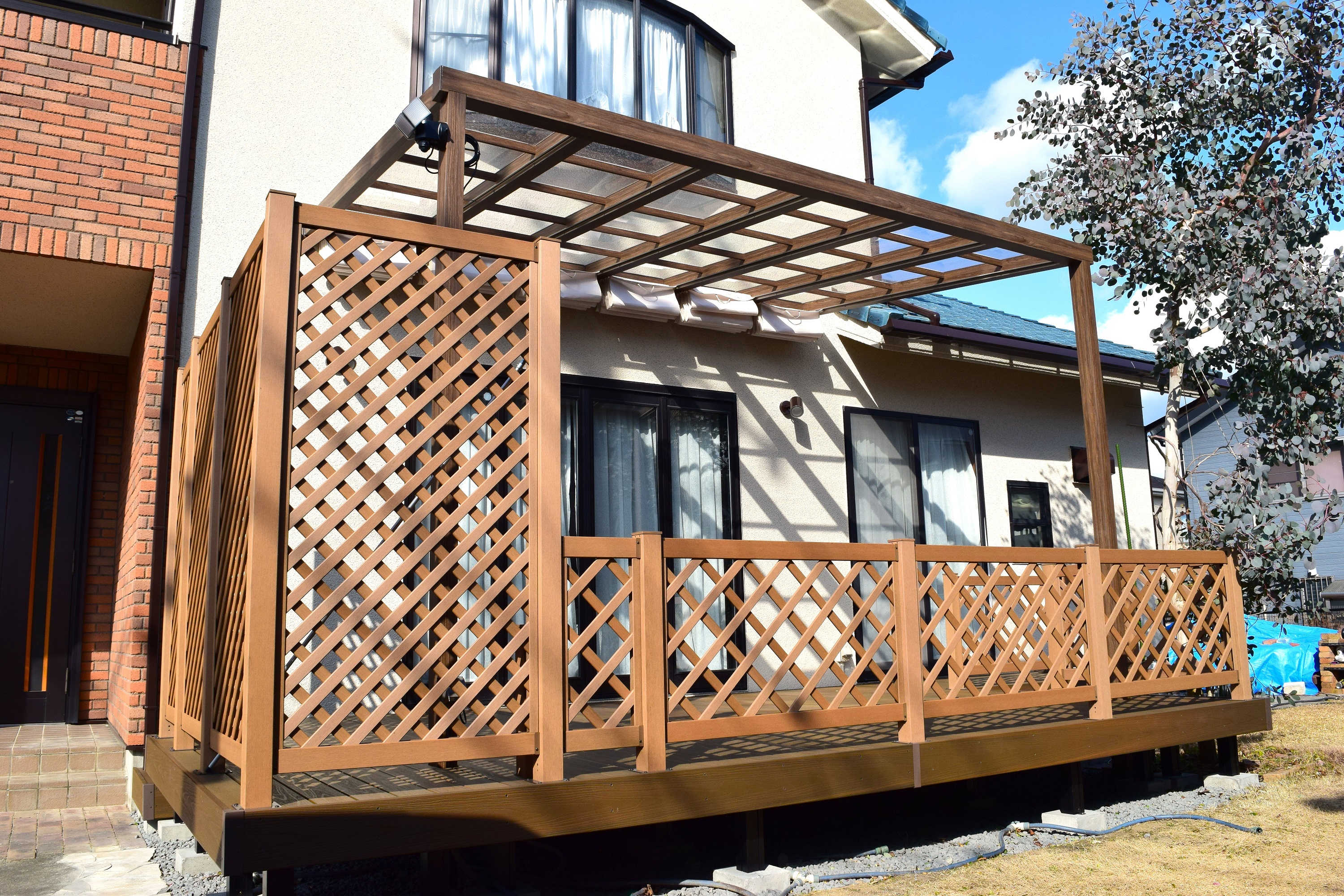 タカショー　ウッドデッキ・テラス