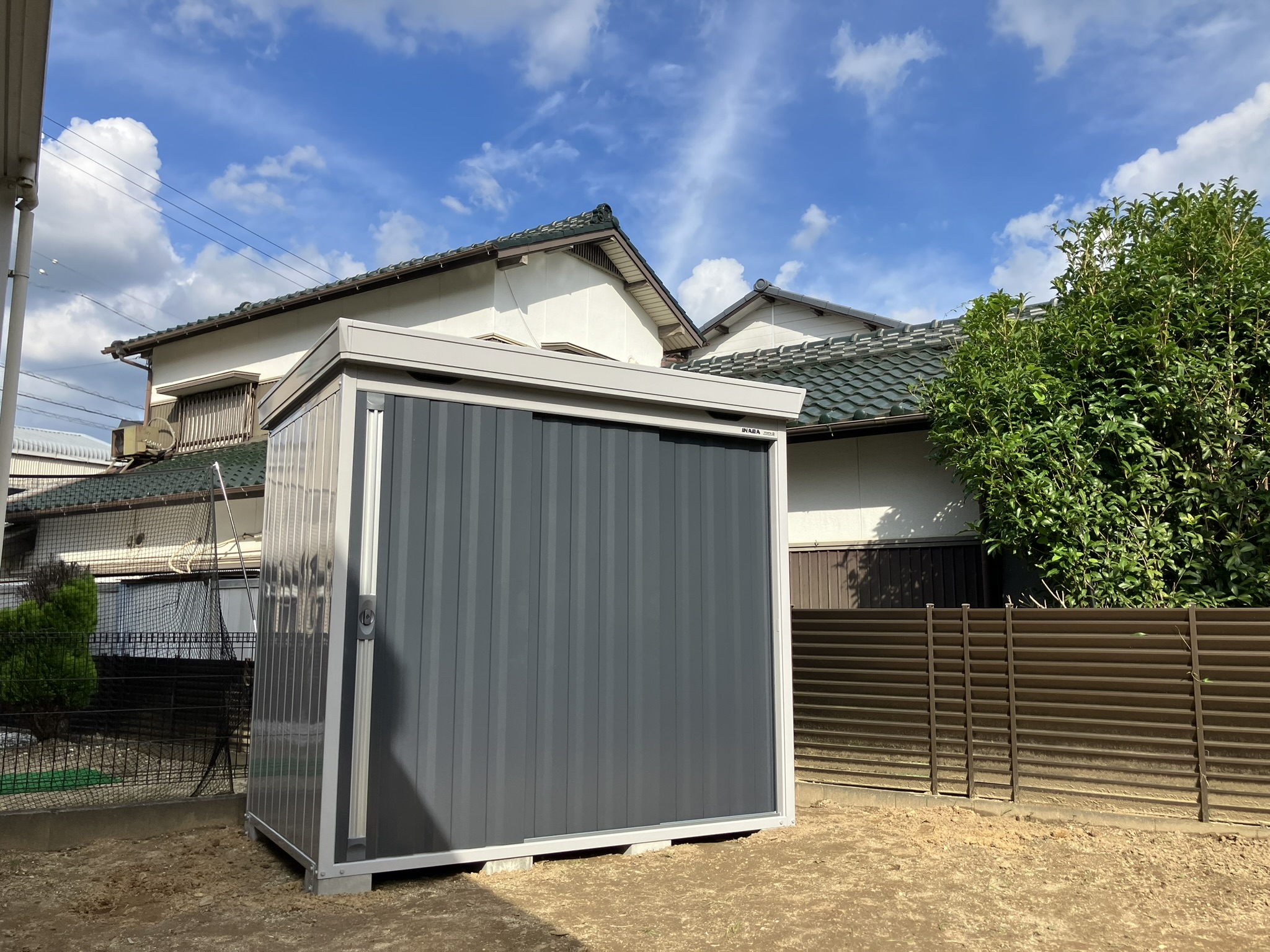 イナバ物置